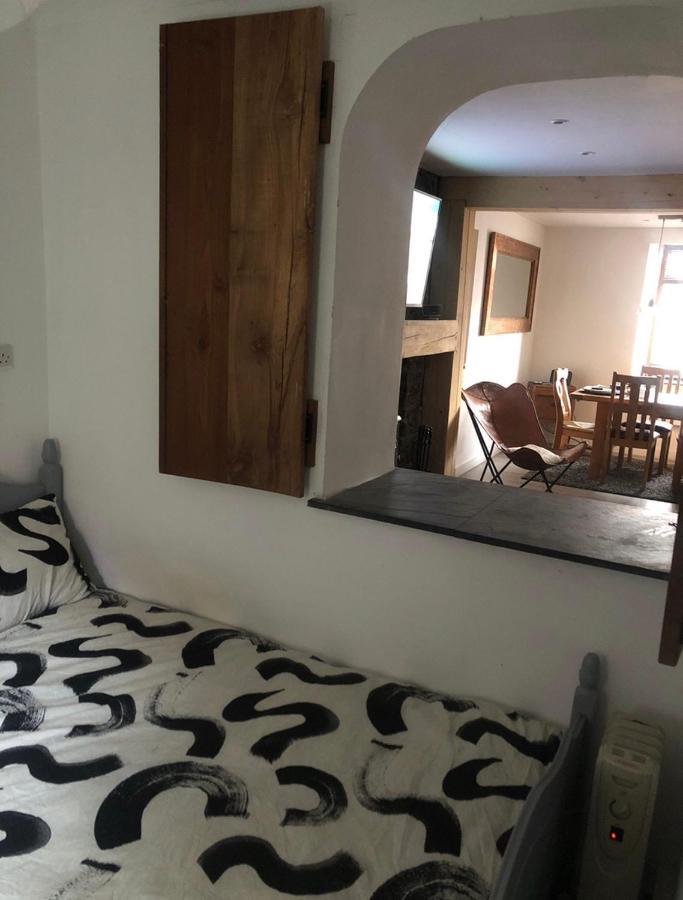 Clydach Cottages لينيلي المظهر الخارجي الصورة